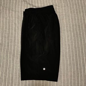 Men’s Lululemon Pace Breaker 9” Shorts
